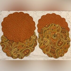 C&F Home Set 4 Reversible Quilted Placemats Paisley Fall Autumn Scalloped Boho